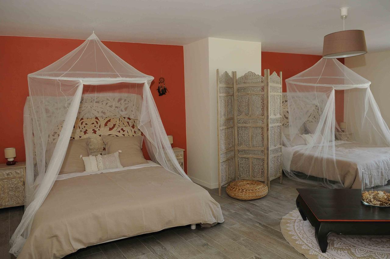 Bed and Breakfast Les Loges De L'Ecurie Damgan Exterior foto